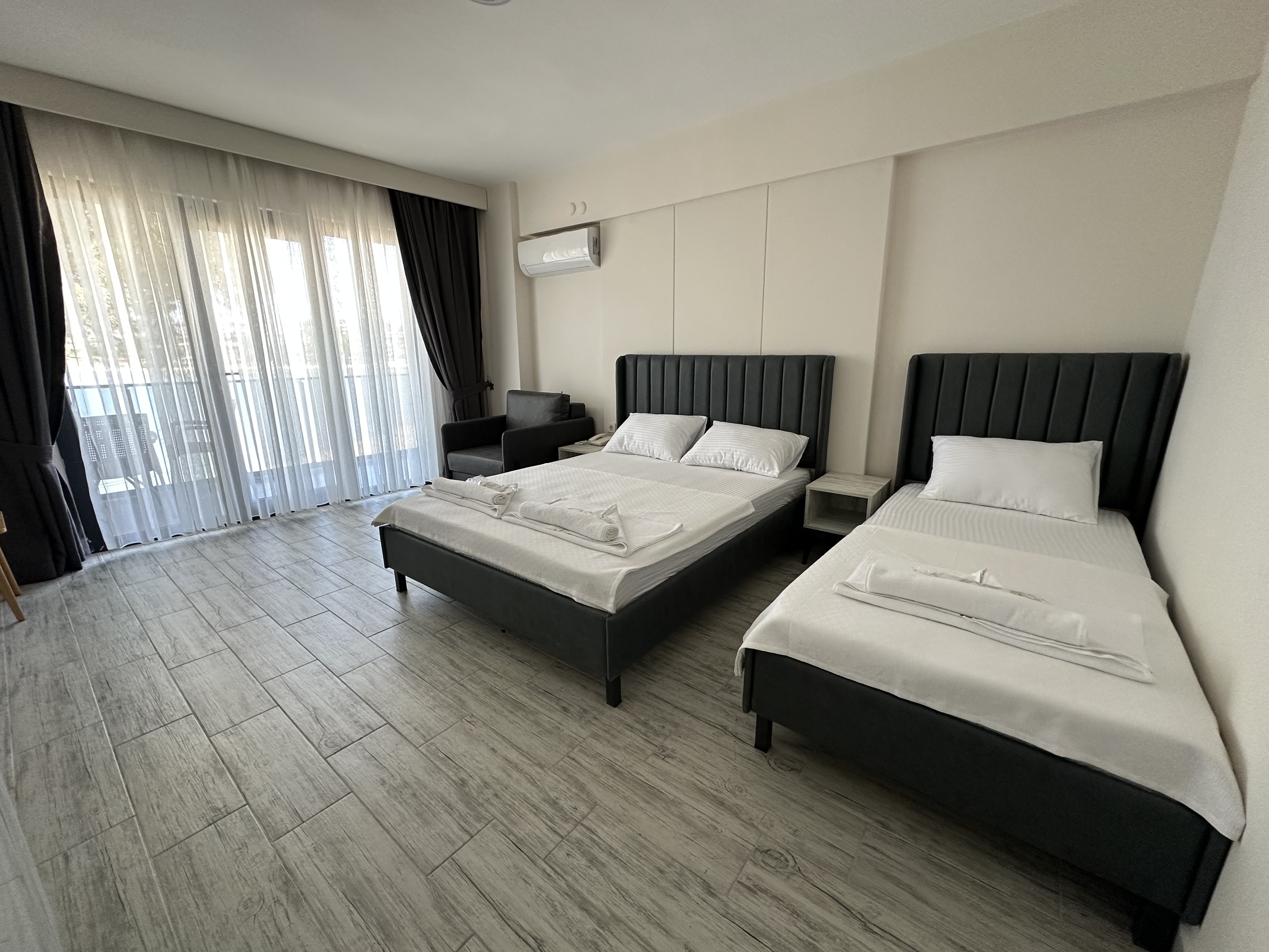Anex Room, Sea View (4 Person, Sofa)
