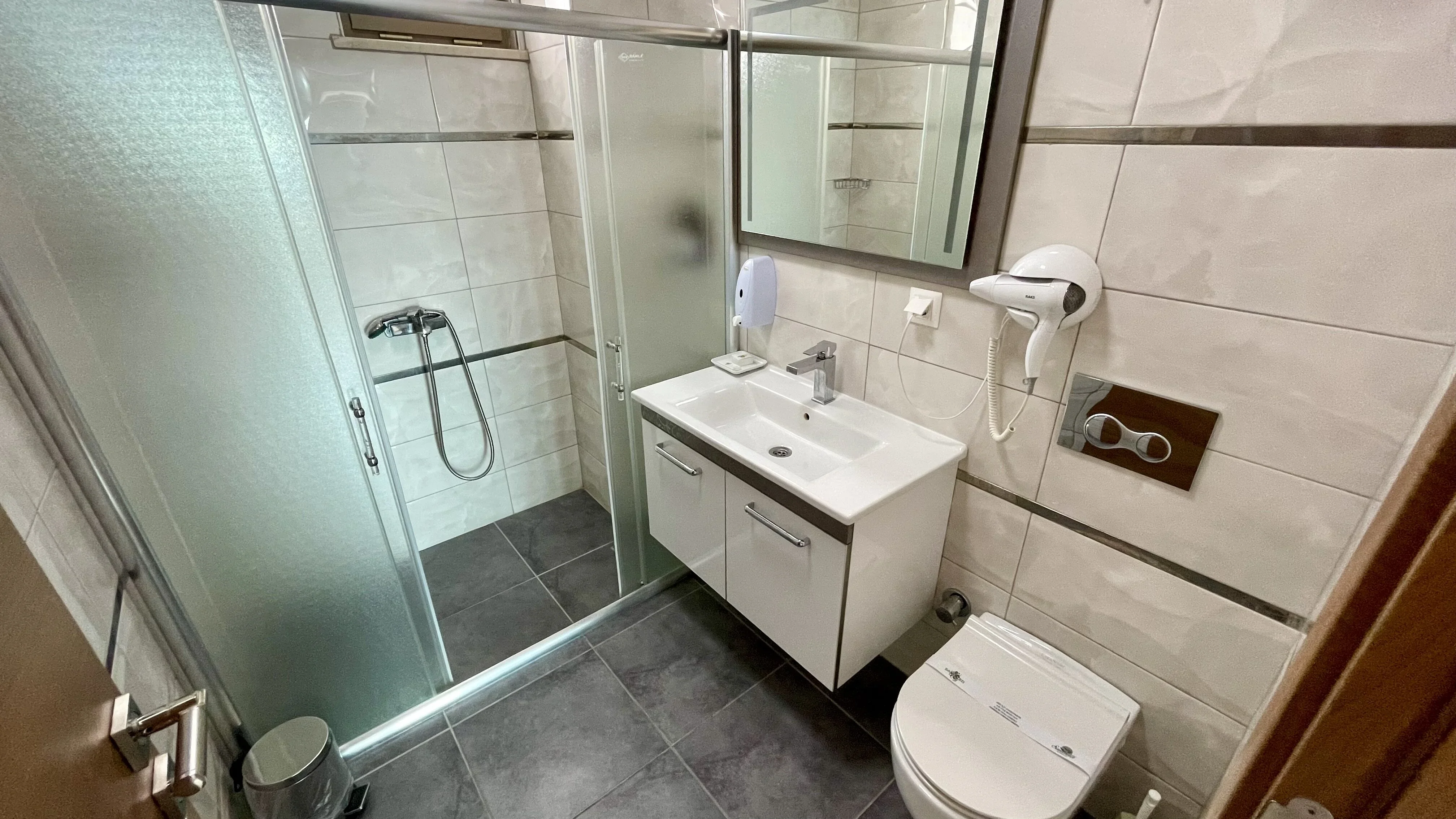 Standart Oda Kara Tarafı