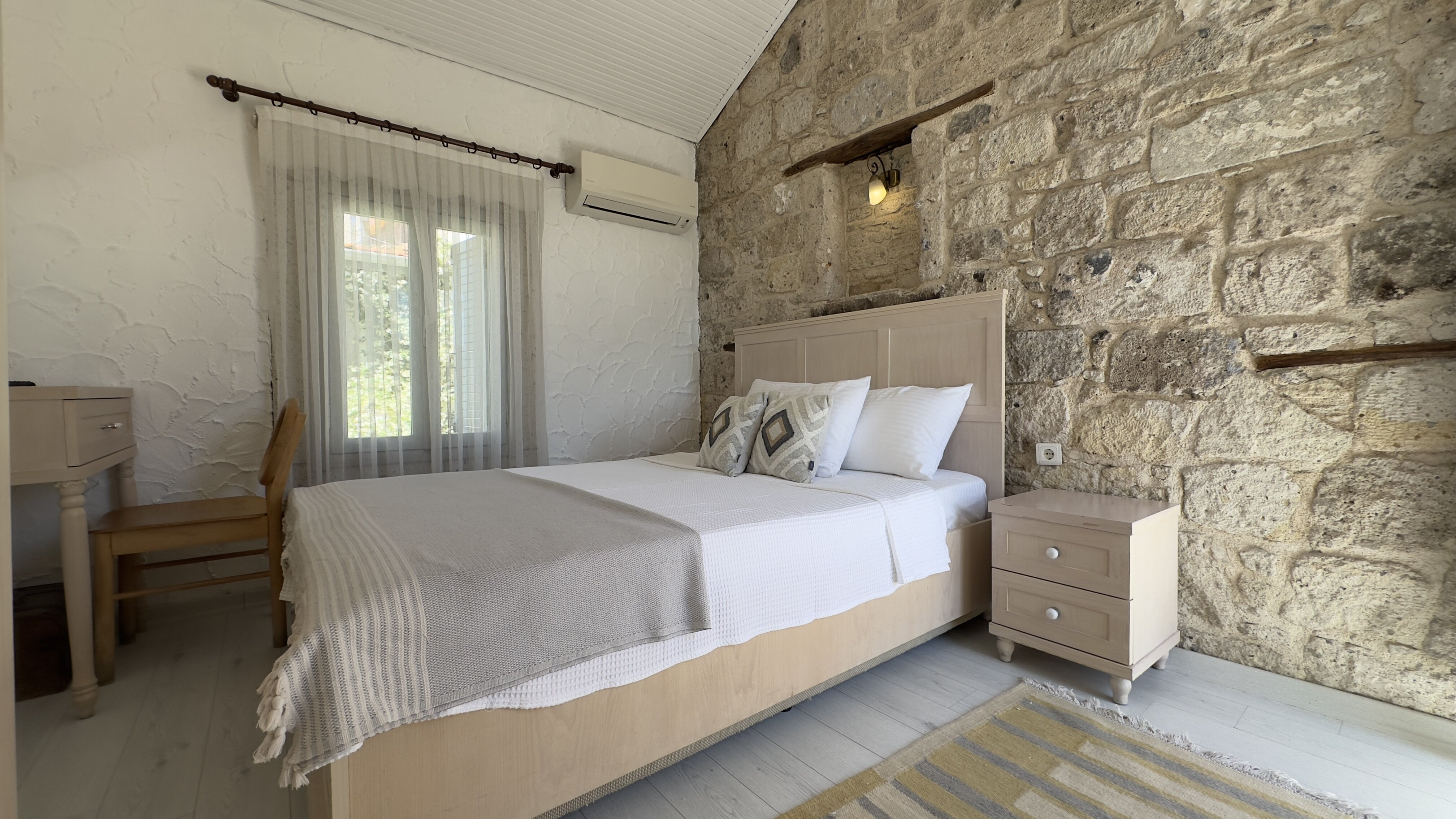 Aliko Otel Alaçatı Rezervasyon