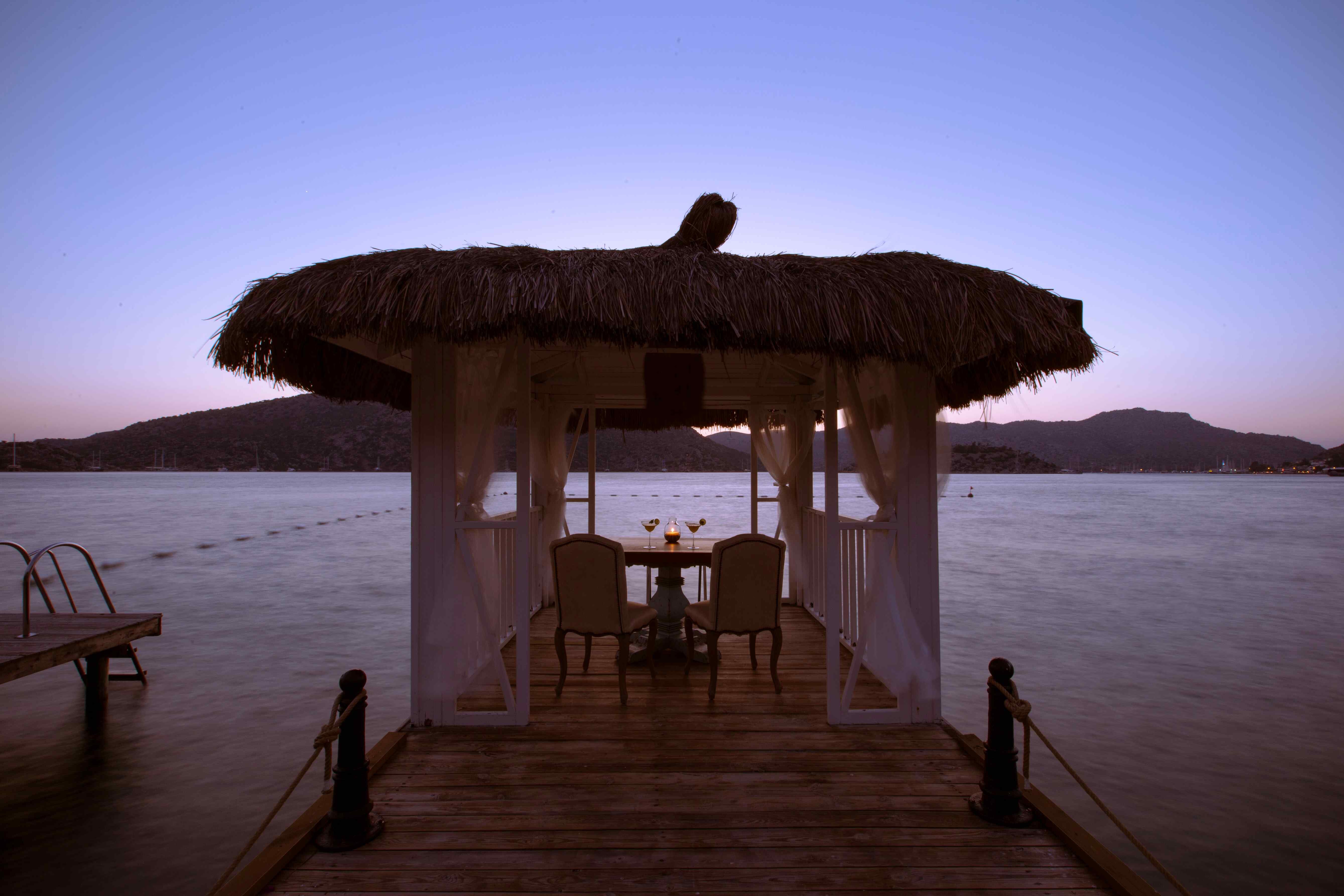 Mediterrenean Romance Mansion (Yalı)