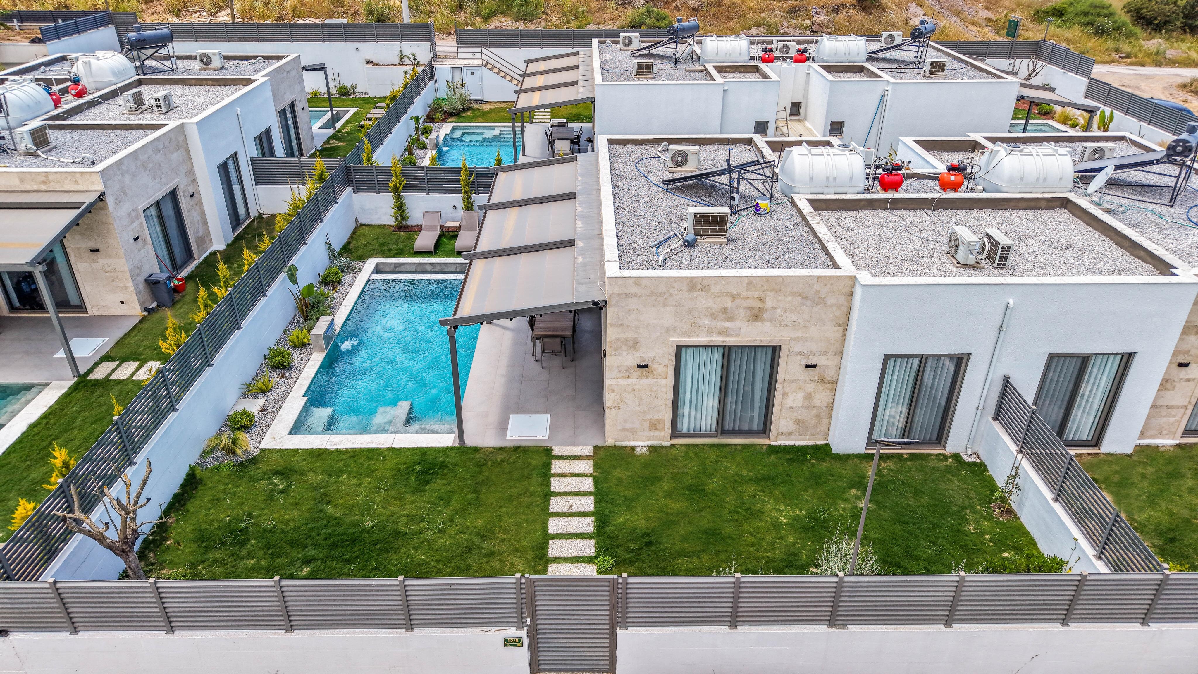 Villa 12/B