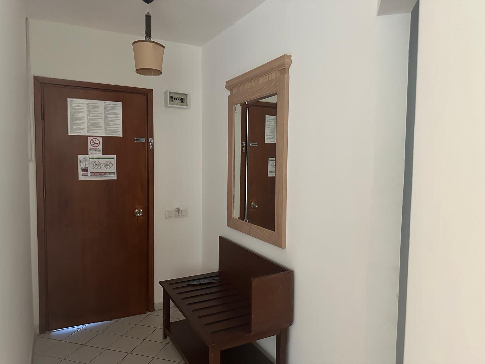 1+1 Kara Manzaralı Apart Oda