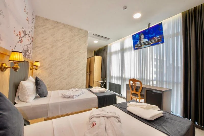 Bulton Deluxe Hotel Airport