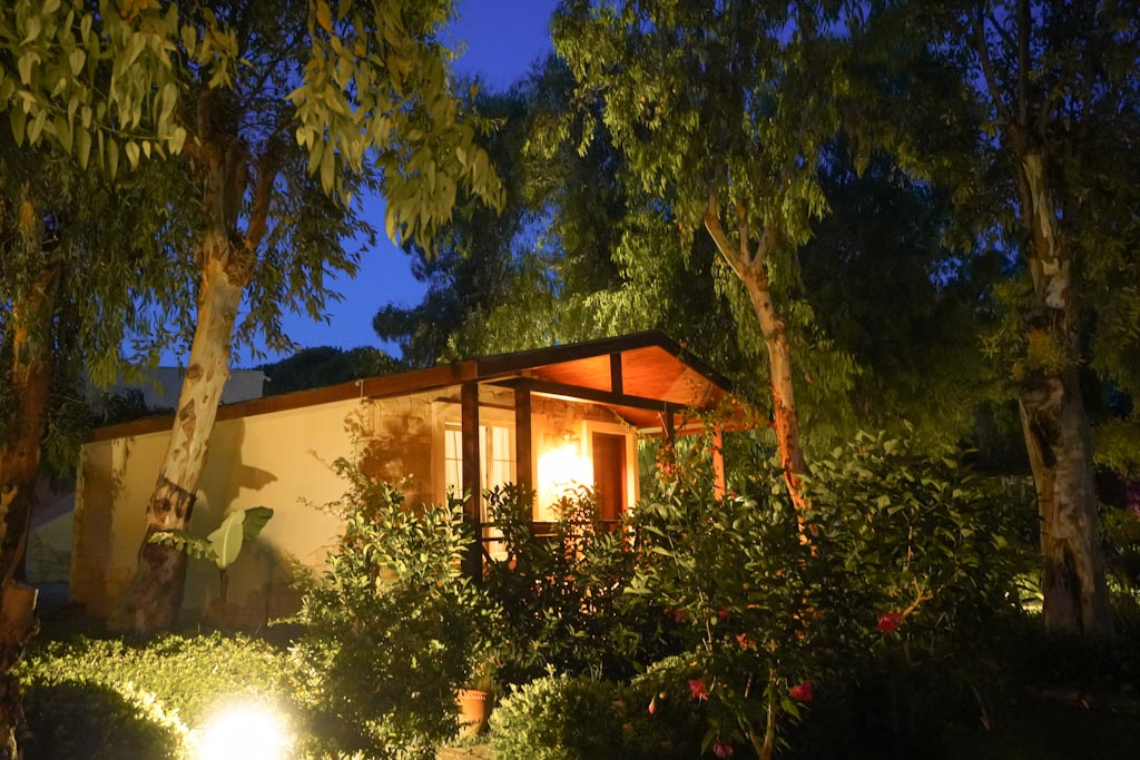 Bungalov, Bahçe Manzaralı