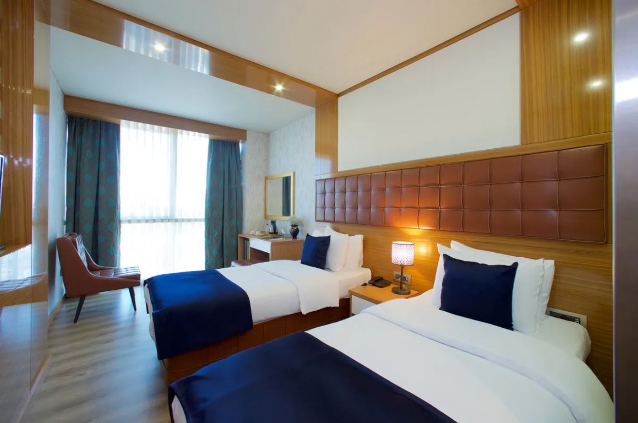 İki Ayrı Yataklı Oda