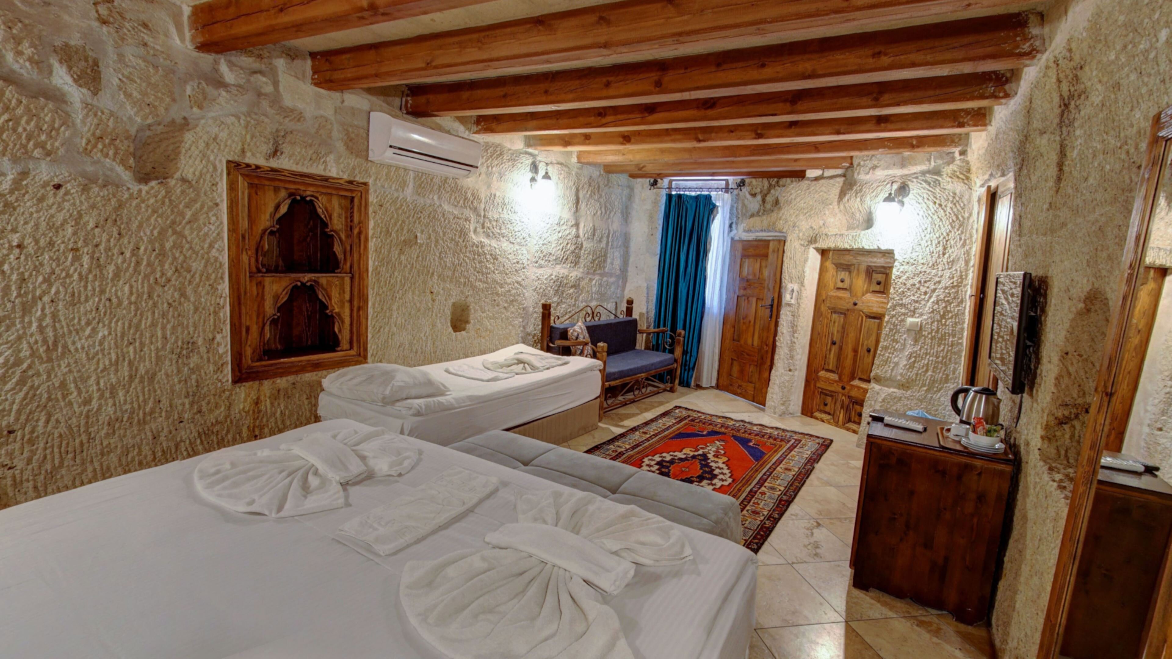 Elegance Cave Suites galeri 7