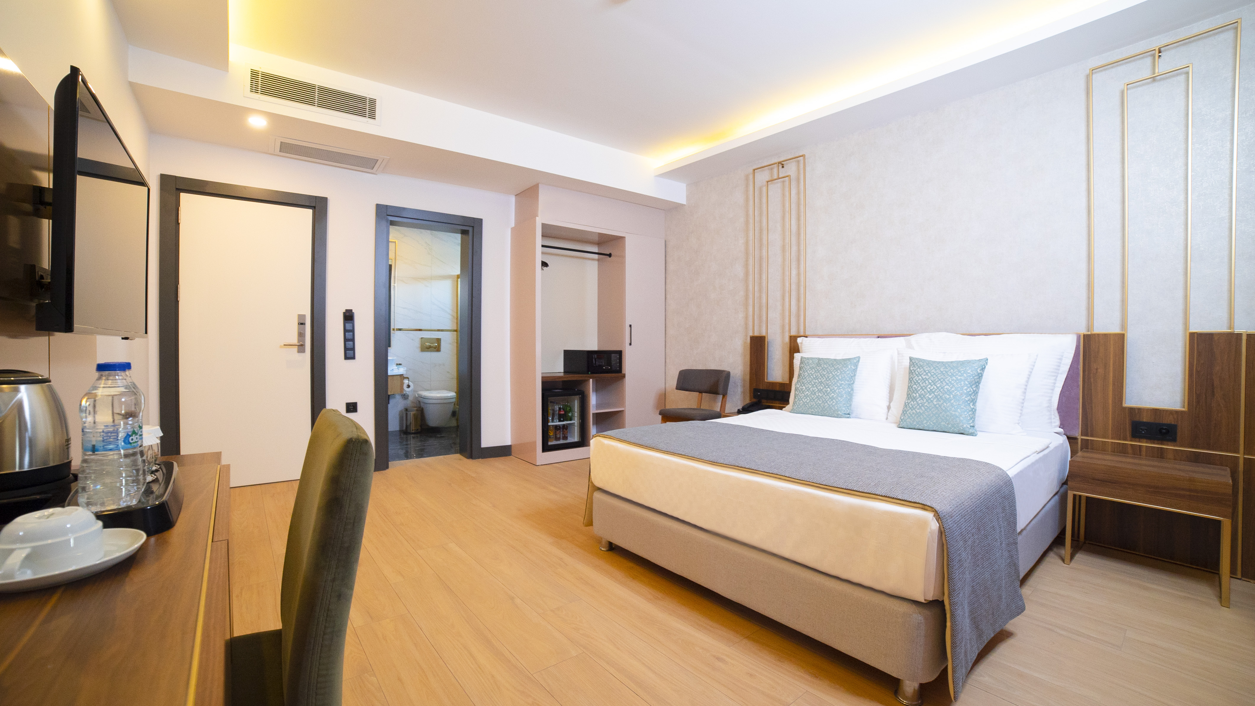 Standard Room, Pool View