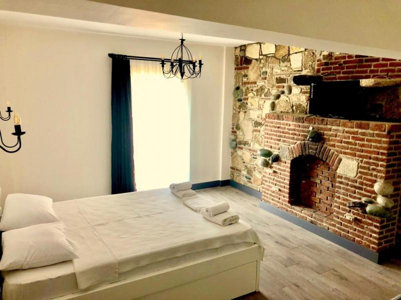Family Deluxe Room (Balcony)