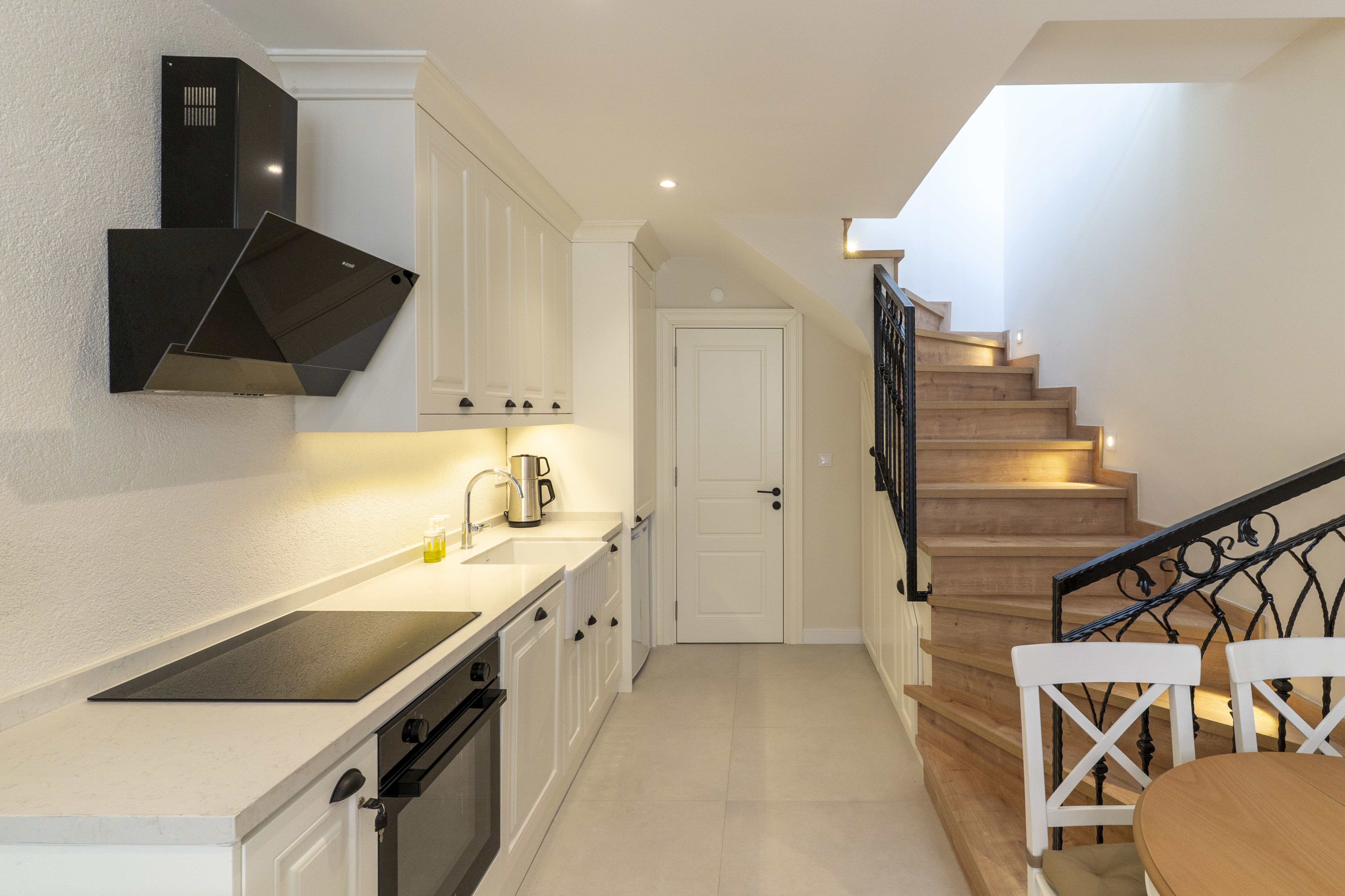 Naro Suites 2