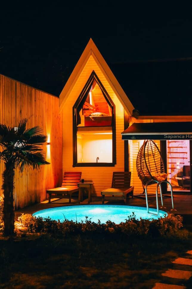 Happy House 1 (Isıtmalı Havuz)