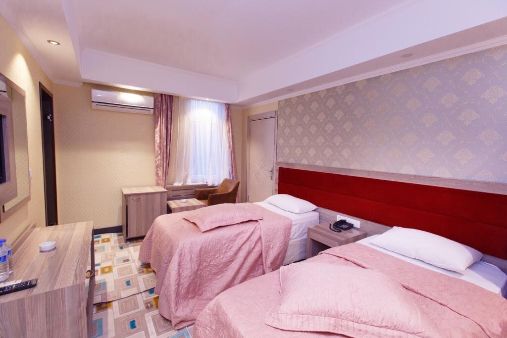 Standard Room (3 Person)