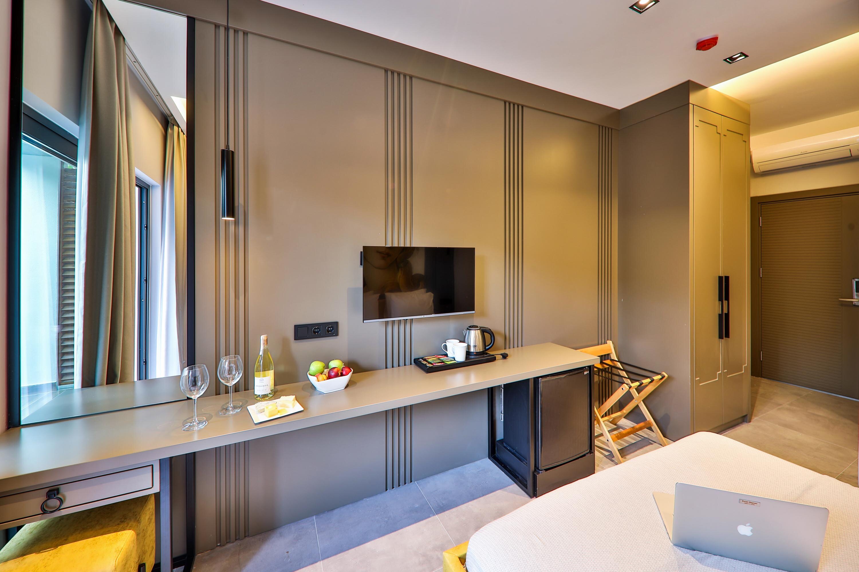 Neva Hotel Rezervasyon