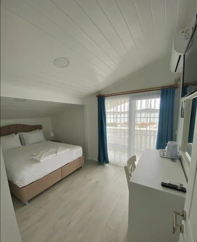Cunda Kordon Otel