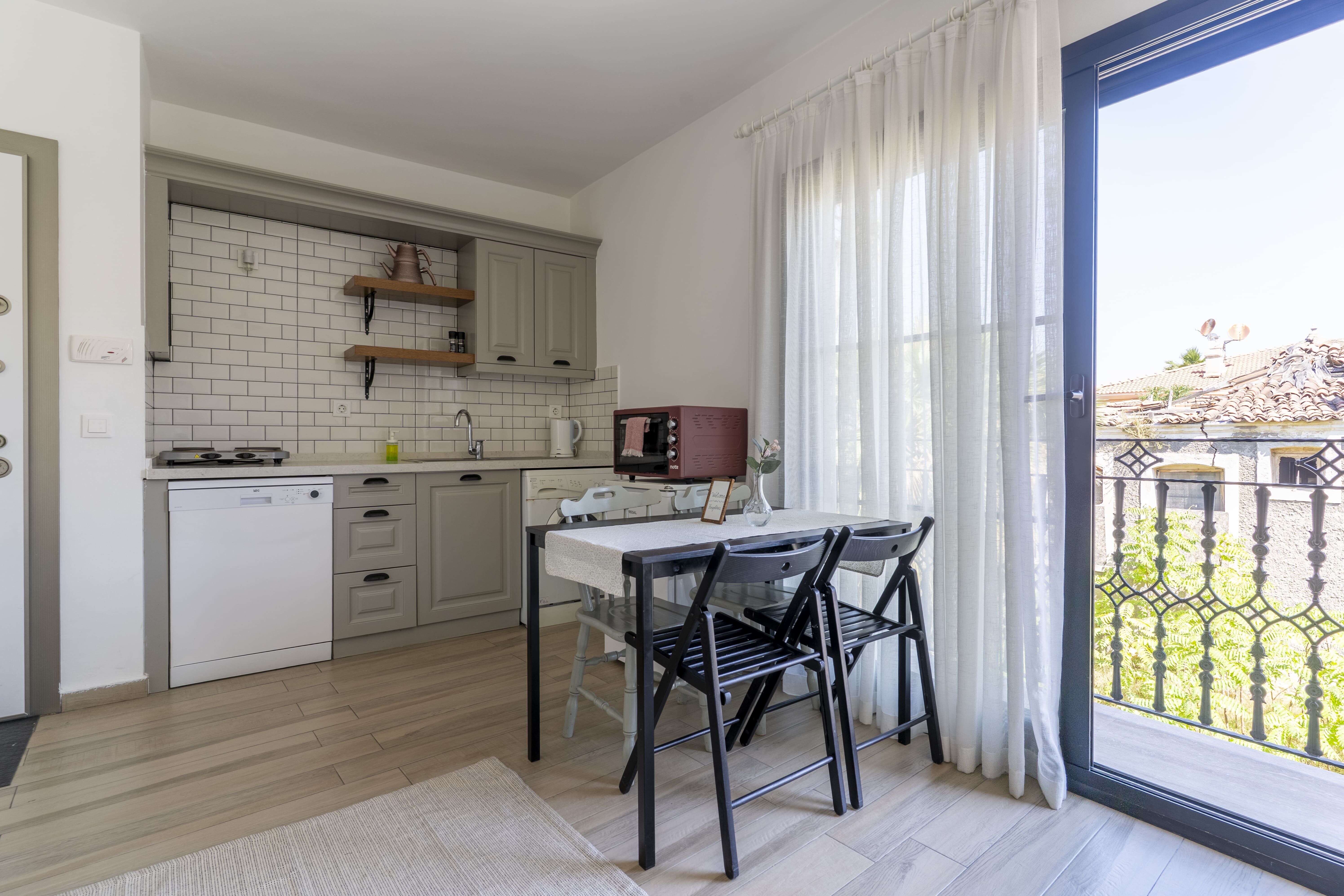 1+1 Kısmi Marina Manzaralı Daire