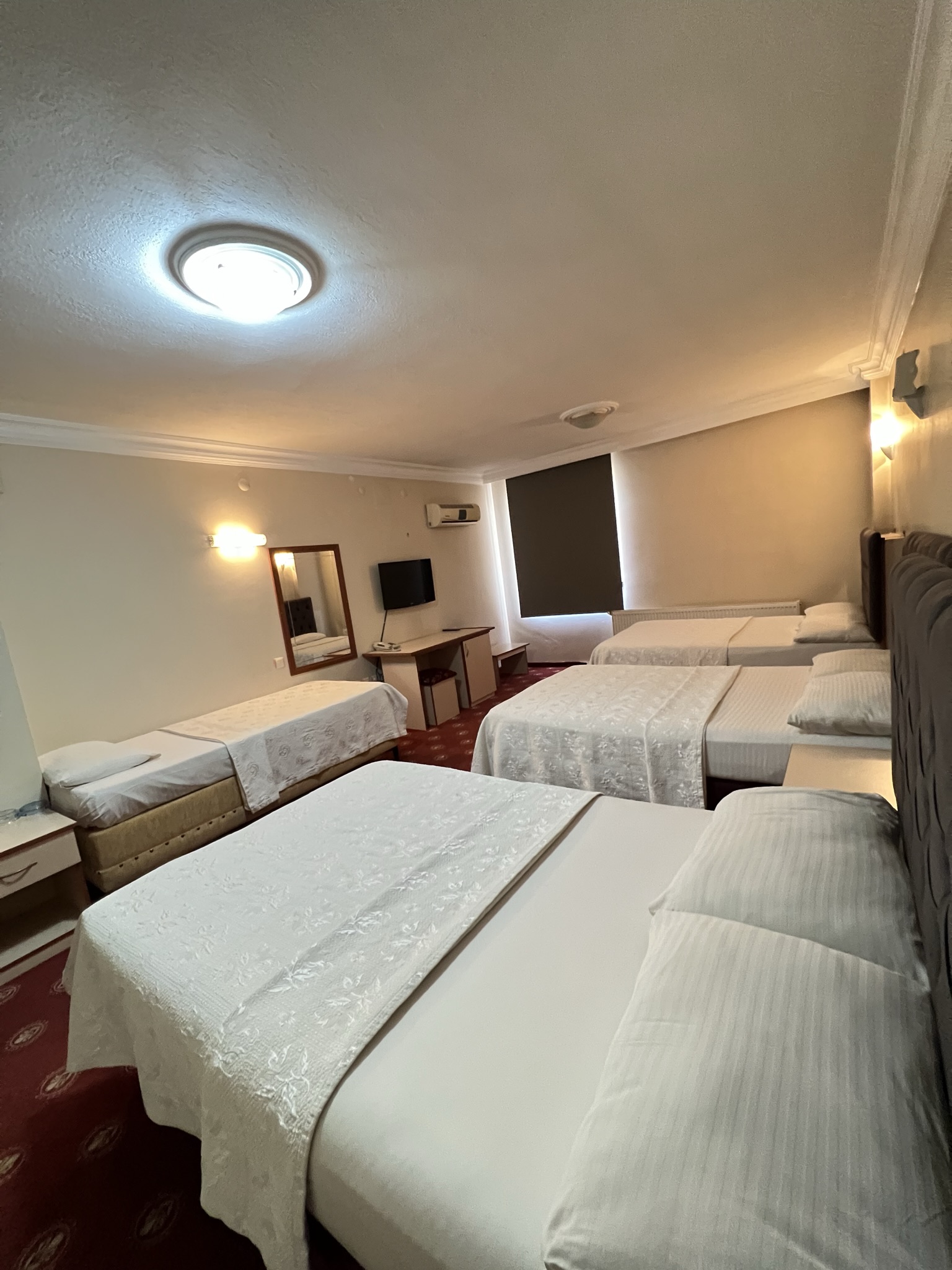 Standard Room (4 Person)