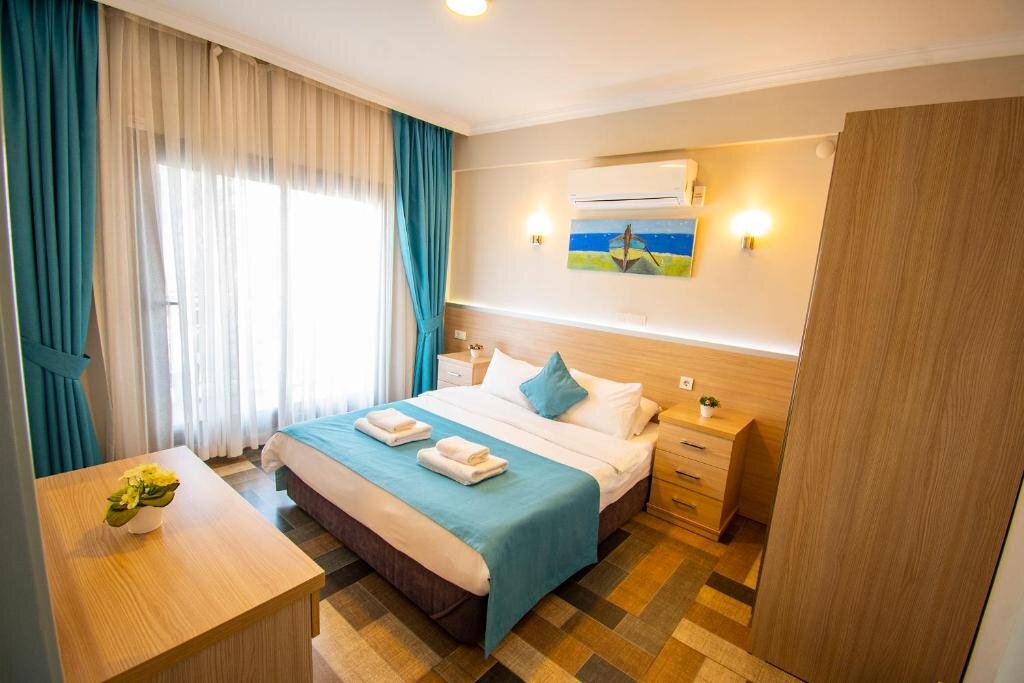 M Suite Hotel