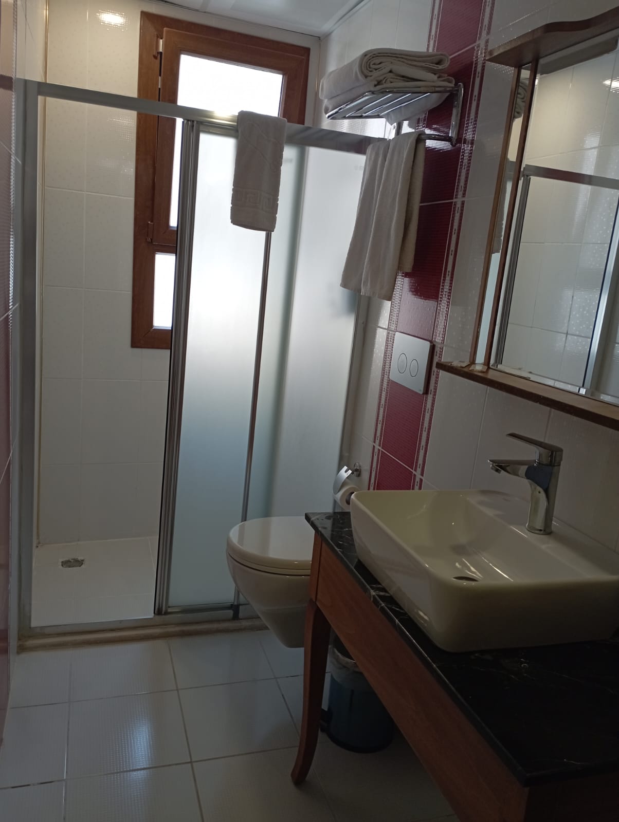 Economy Room