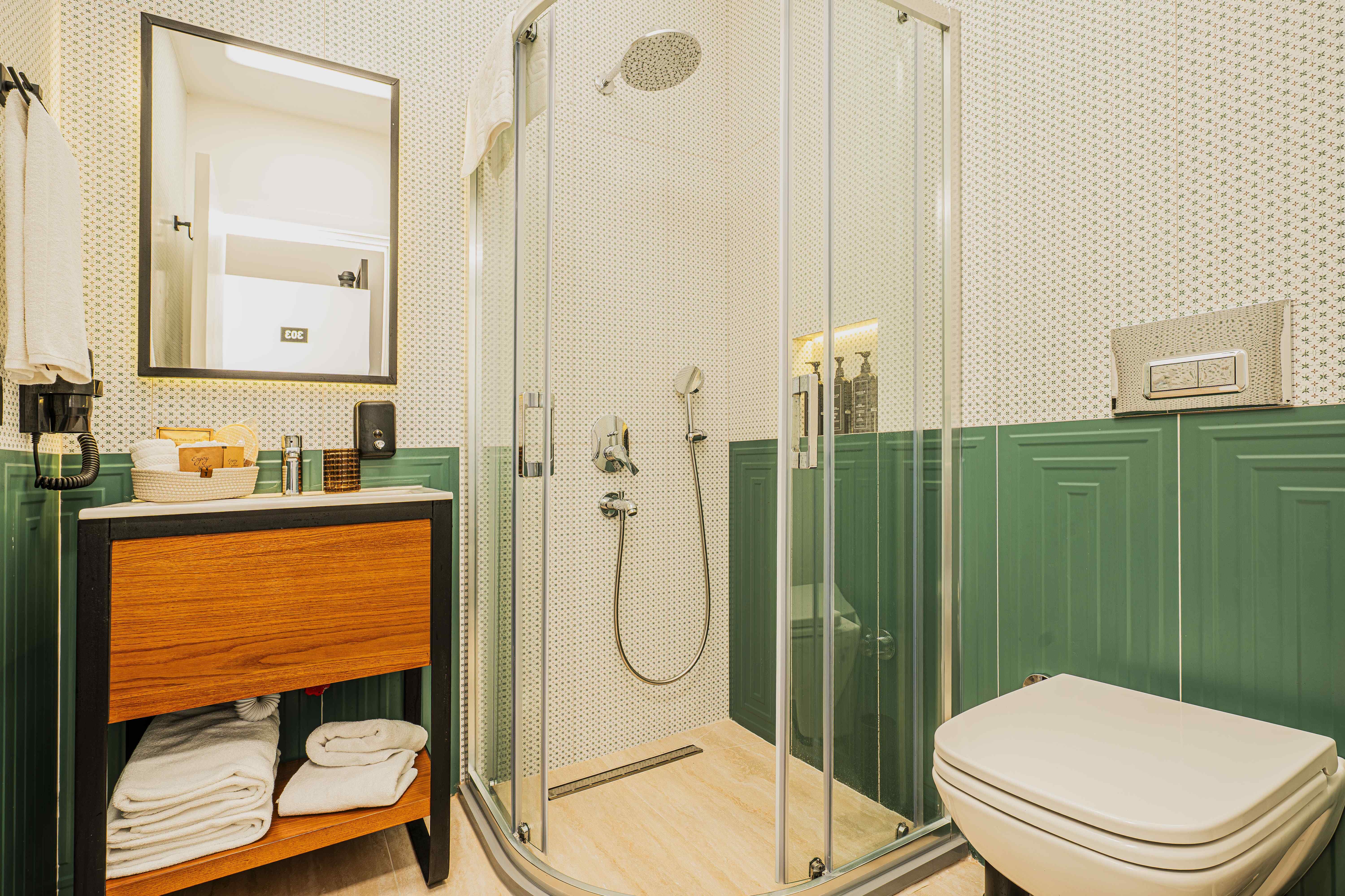 Superior Room with Pool View