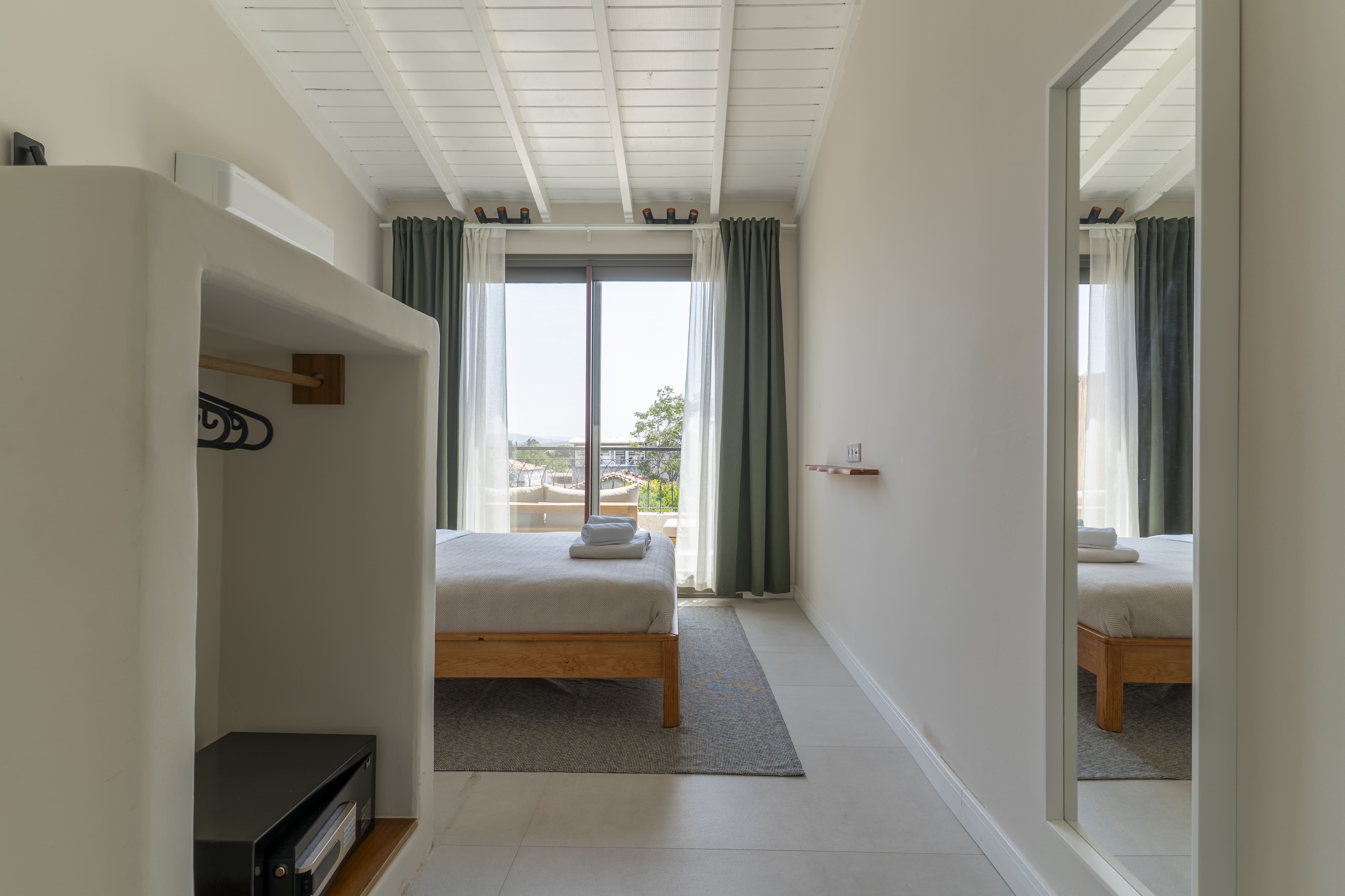 Naro Suites 2