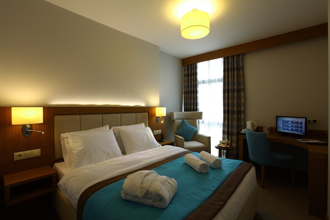Ela Hotel