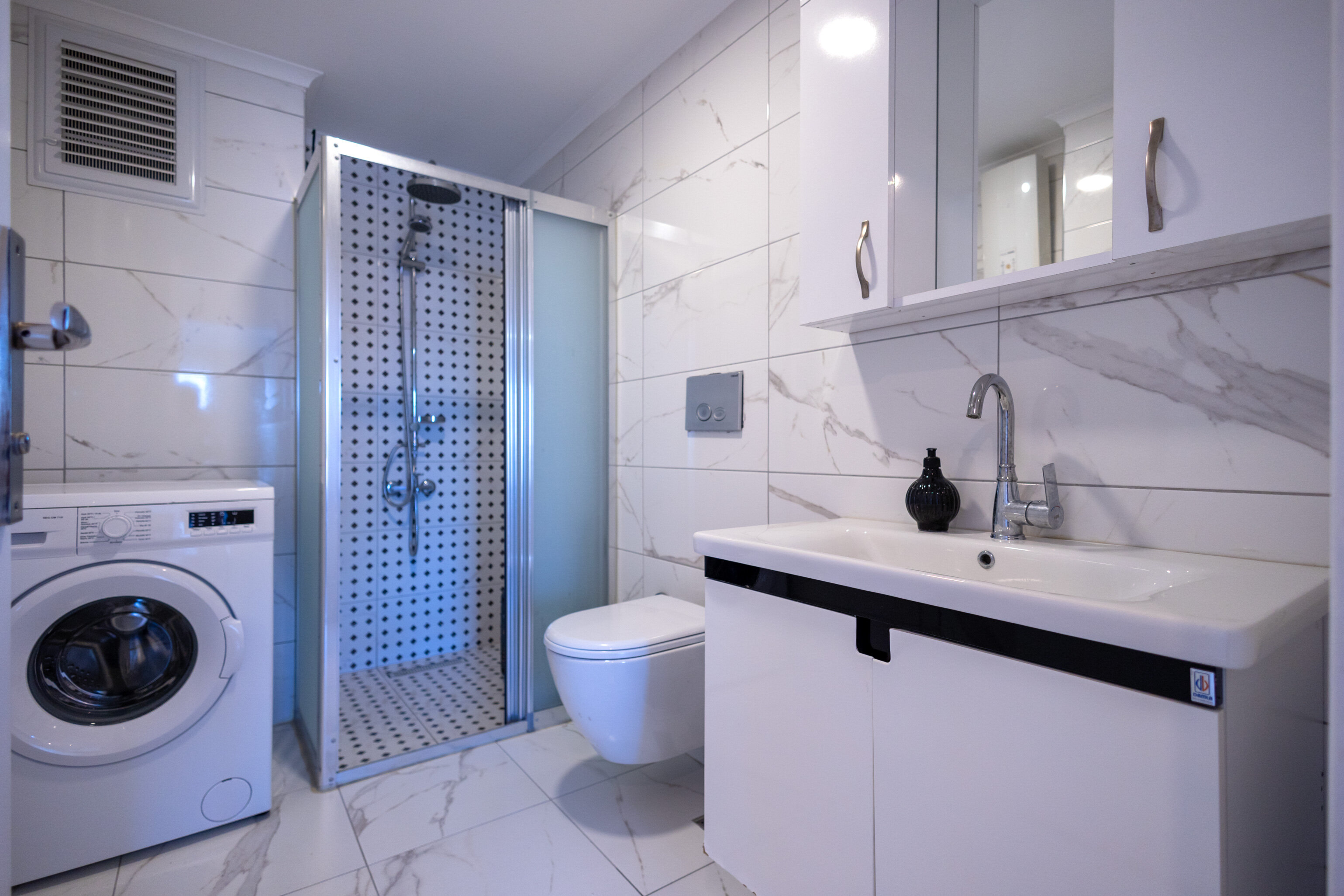 2+1 Lüks Deniz Manzaralı Daire