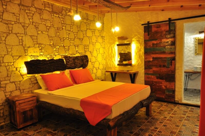 Bahçeli Oda, Bahçe Manzaralı