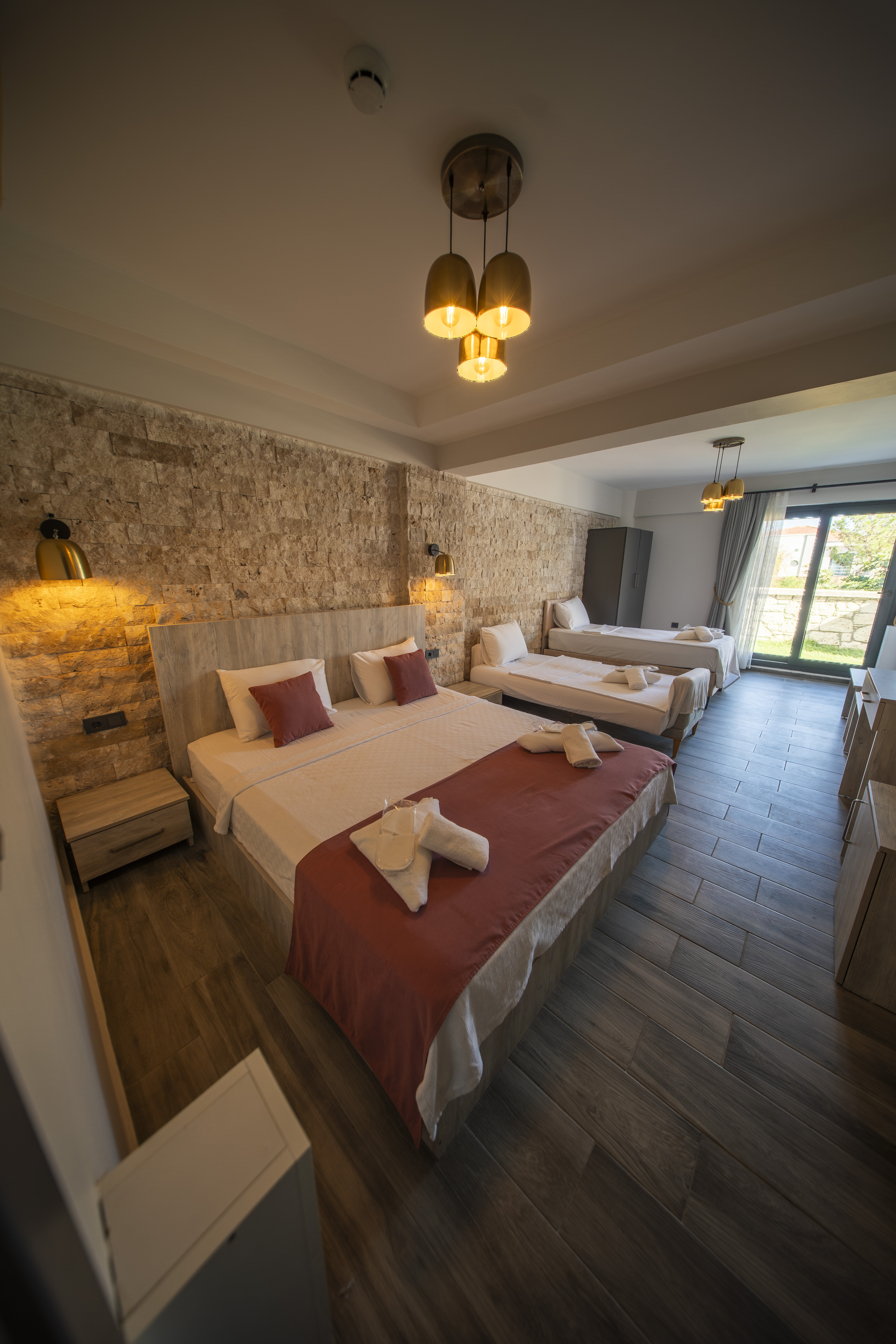Deluxe Family Room
