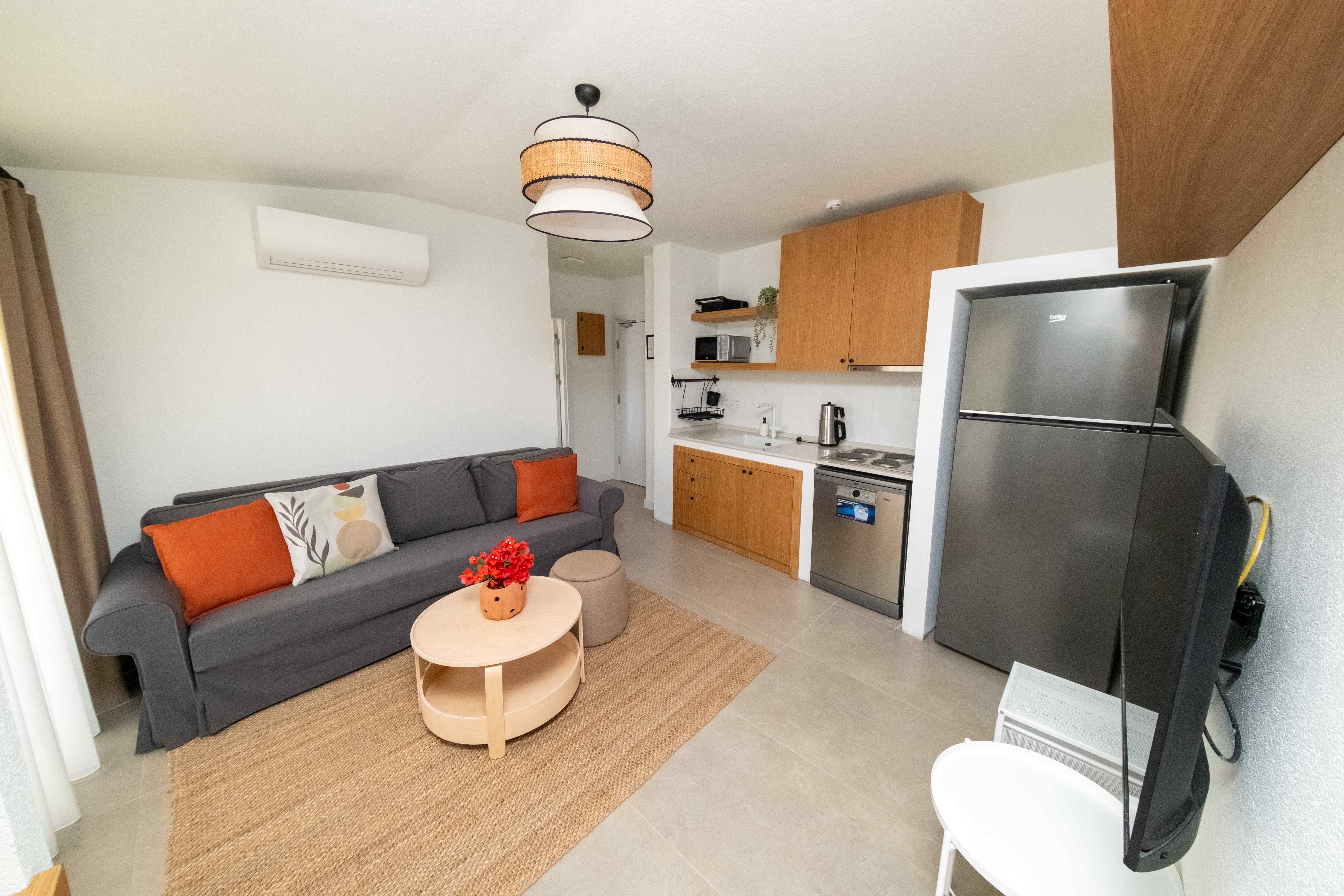 Deniz Manzaralı 2+1 Deluxe Suite