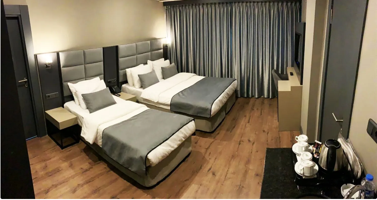 Frt Airlines Otel