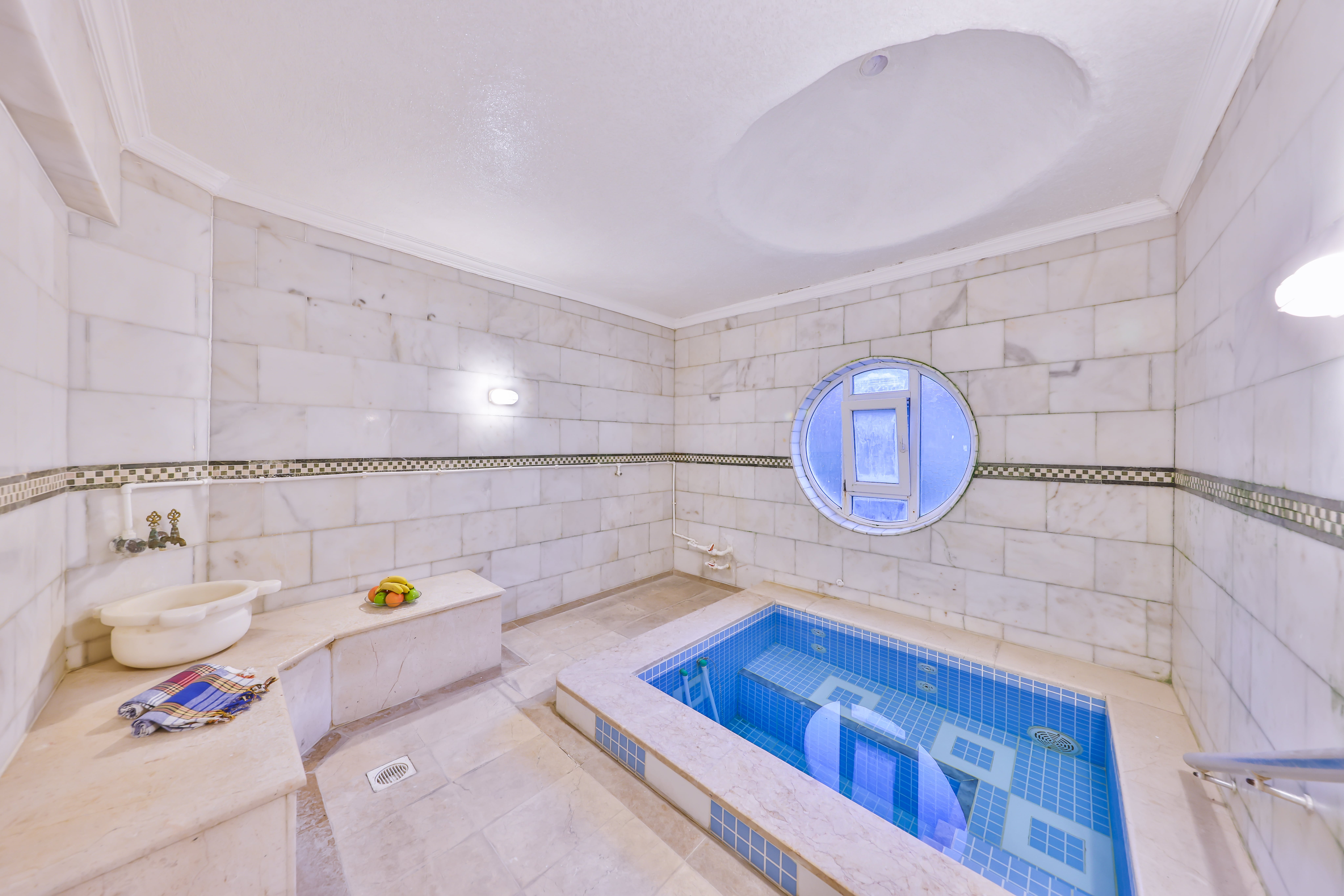 Apart Suite Room, Pool View (Jacuzzi)