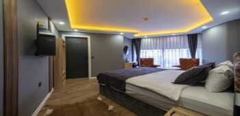 Viv City Hotel