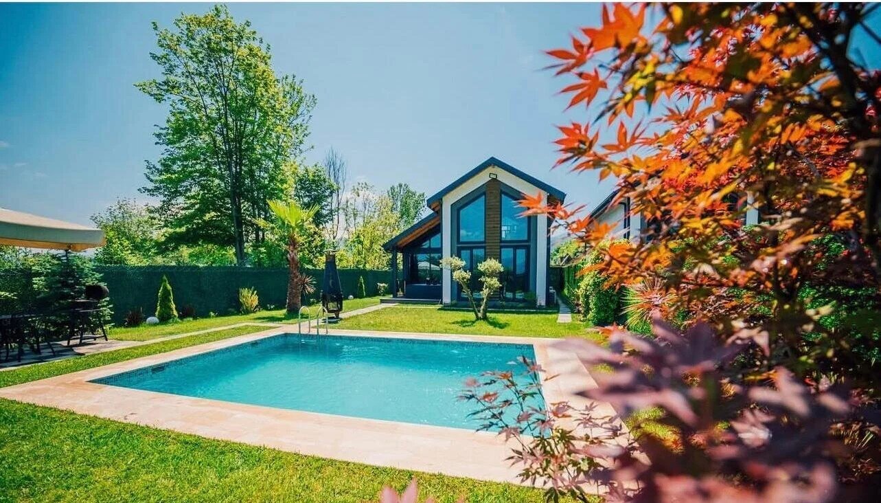 Deep Luxury Villa