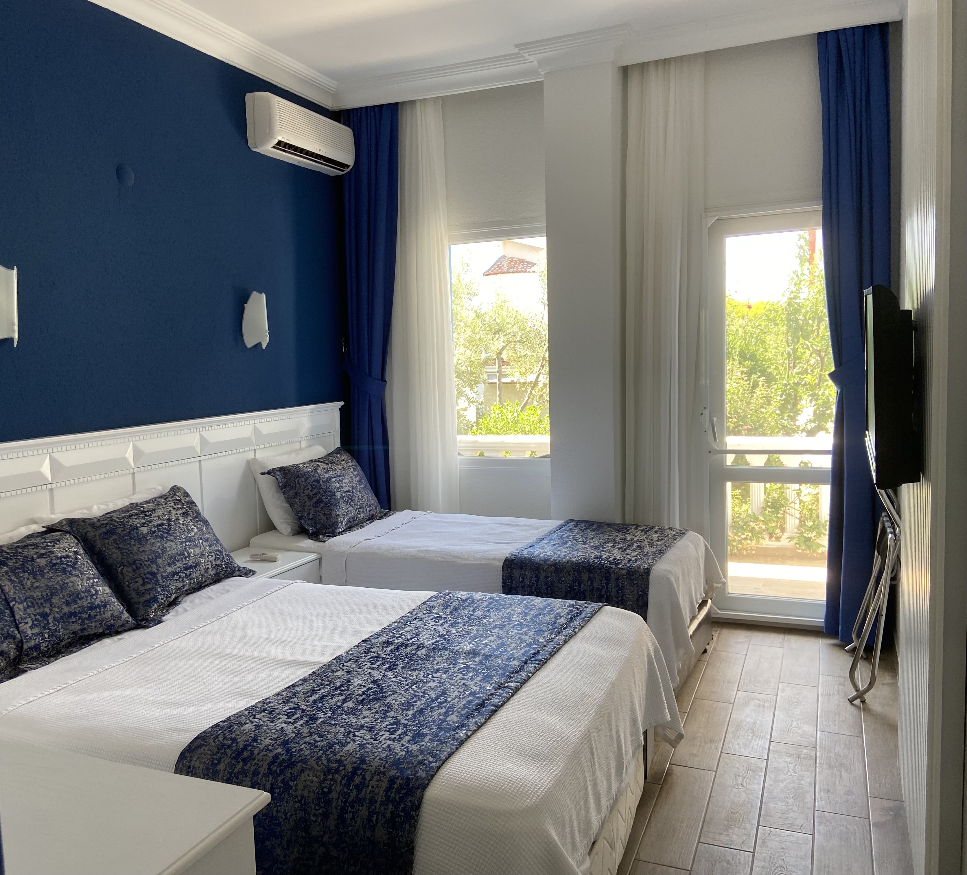 Standard Room, Garden View (3 Person)