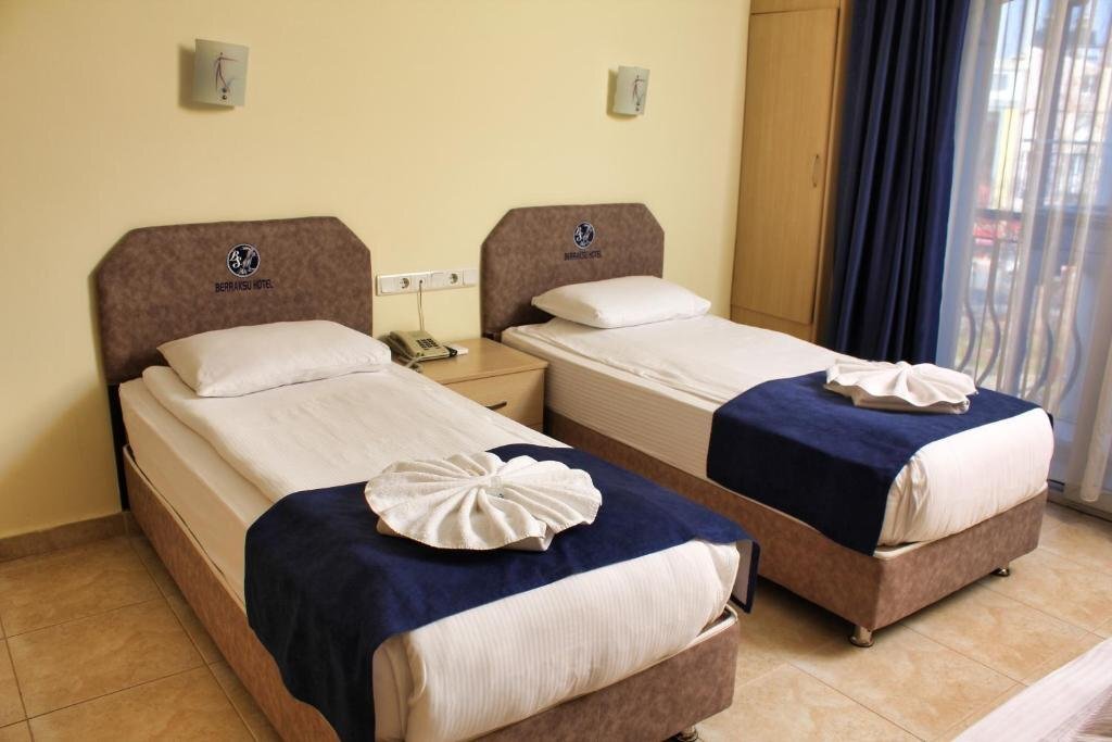 BerrakSu Hotel