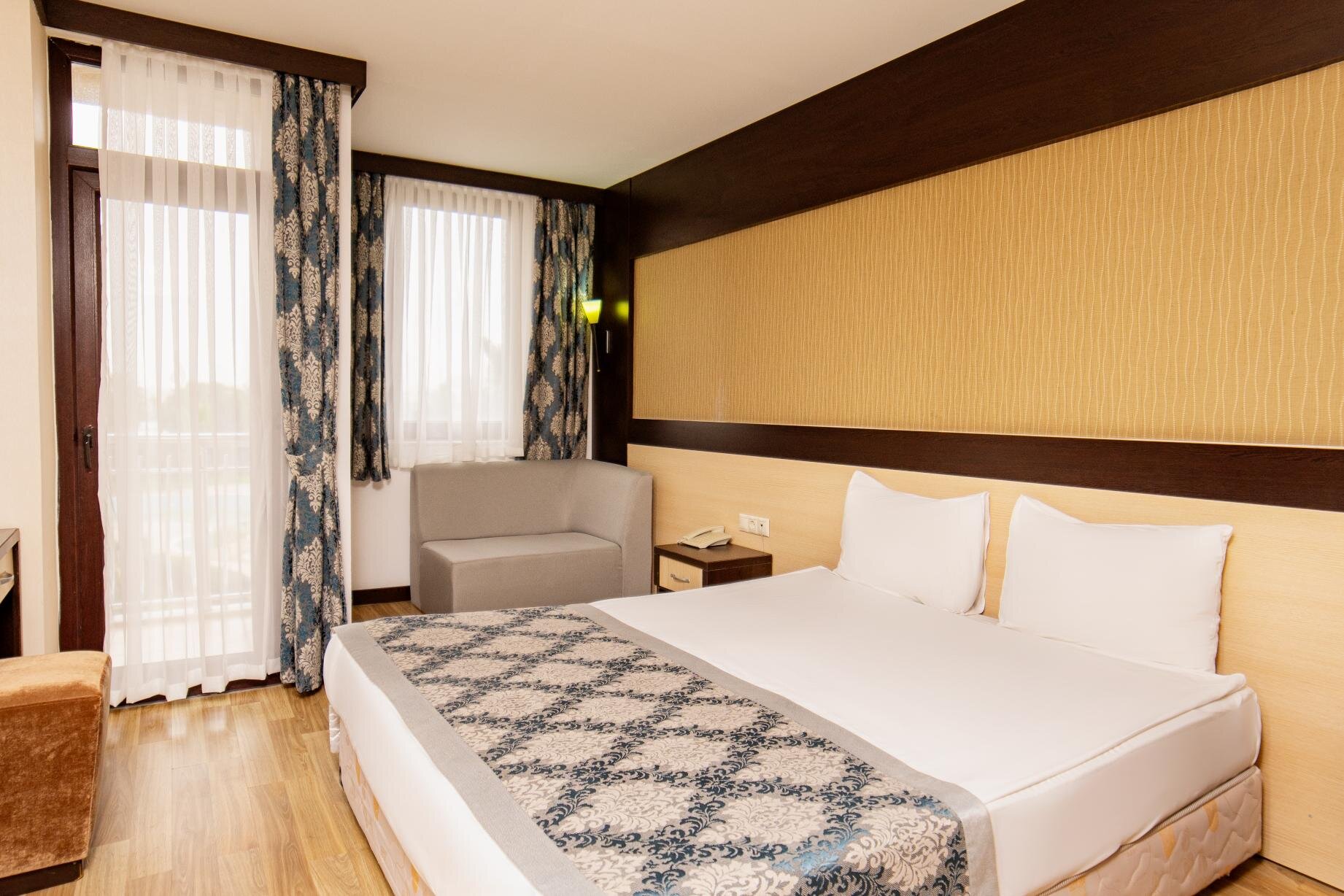Twin Room, Pool View
