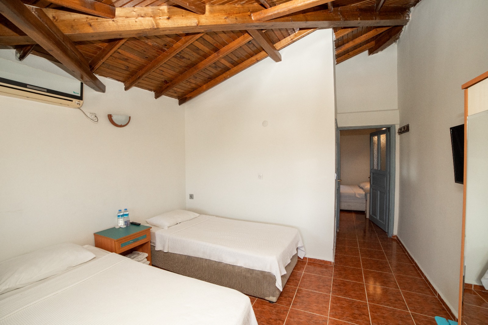 Suite Room, City View