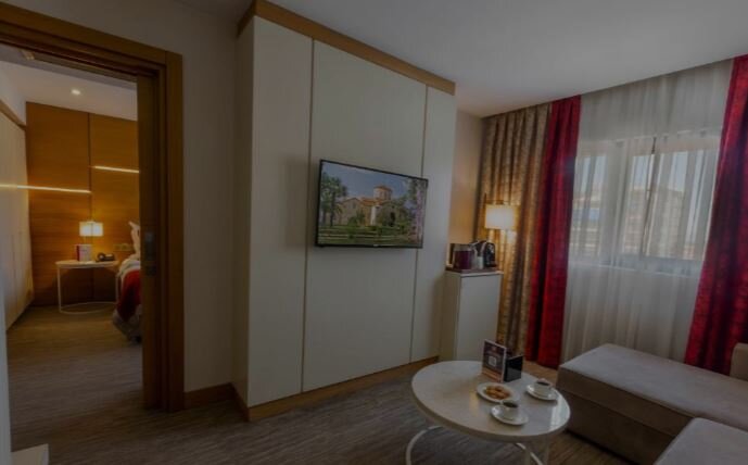 Kuhla Hotel