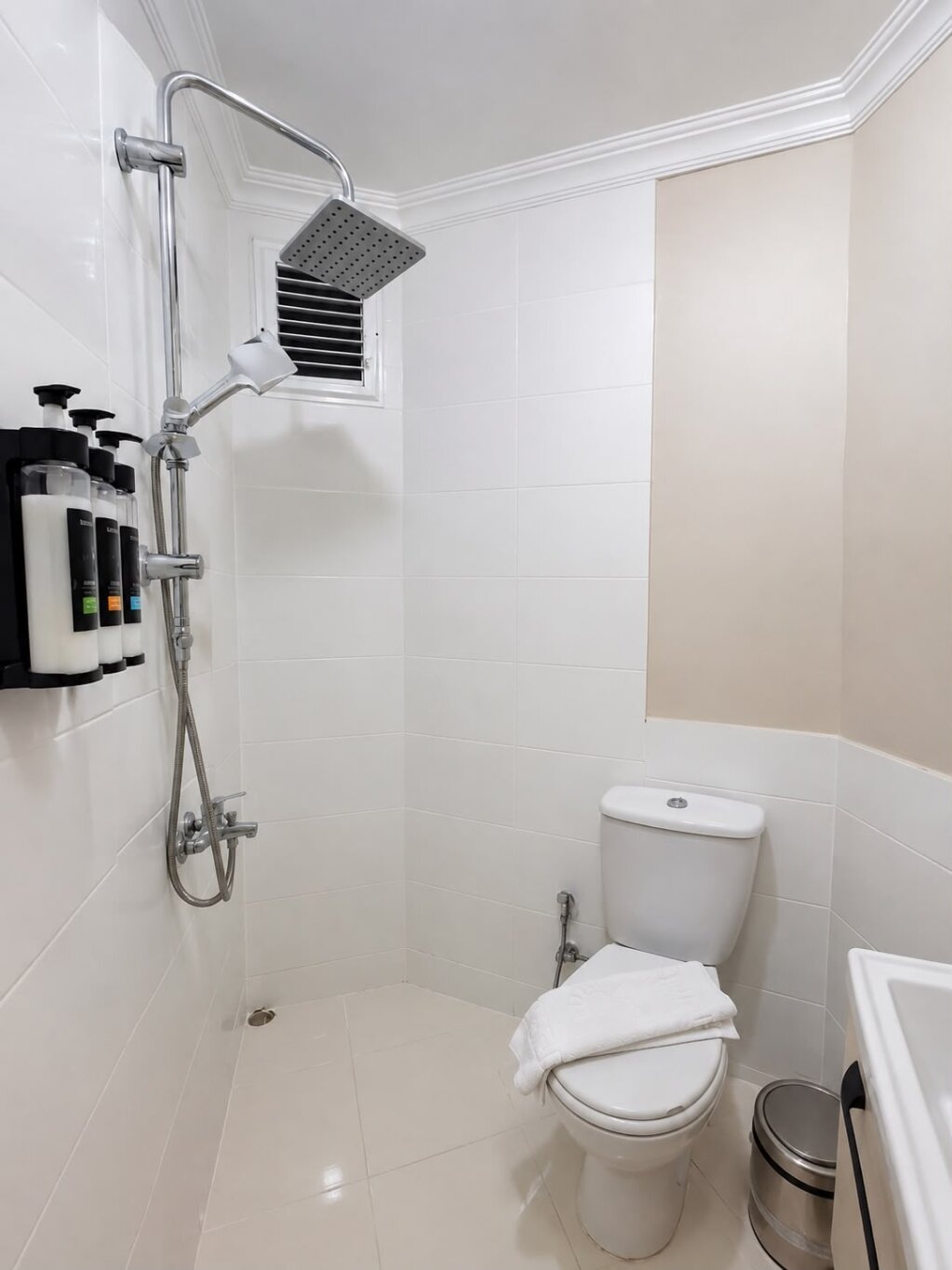 Deniz 61 Otel · 52
