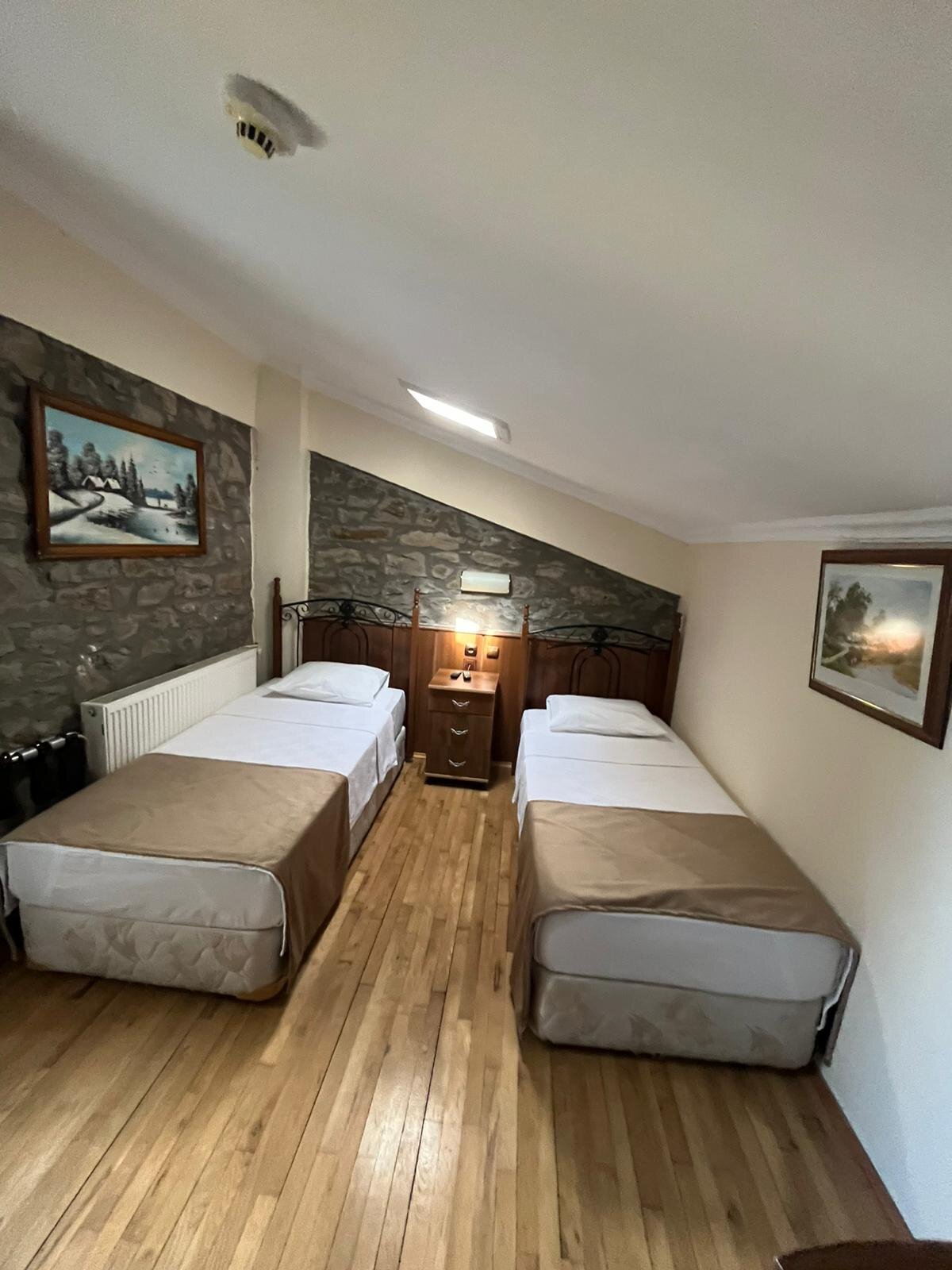 Suite Room