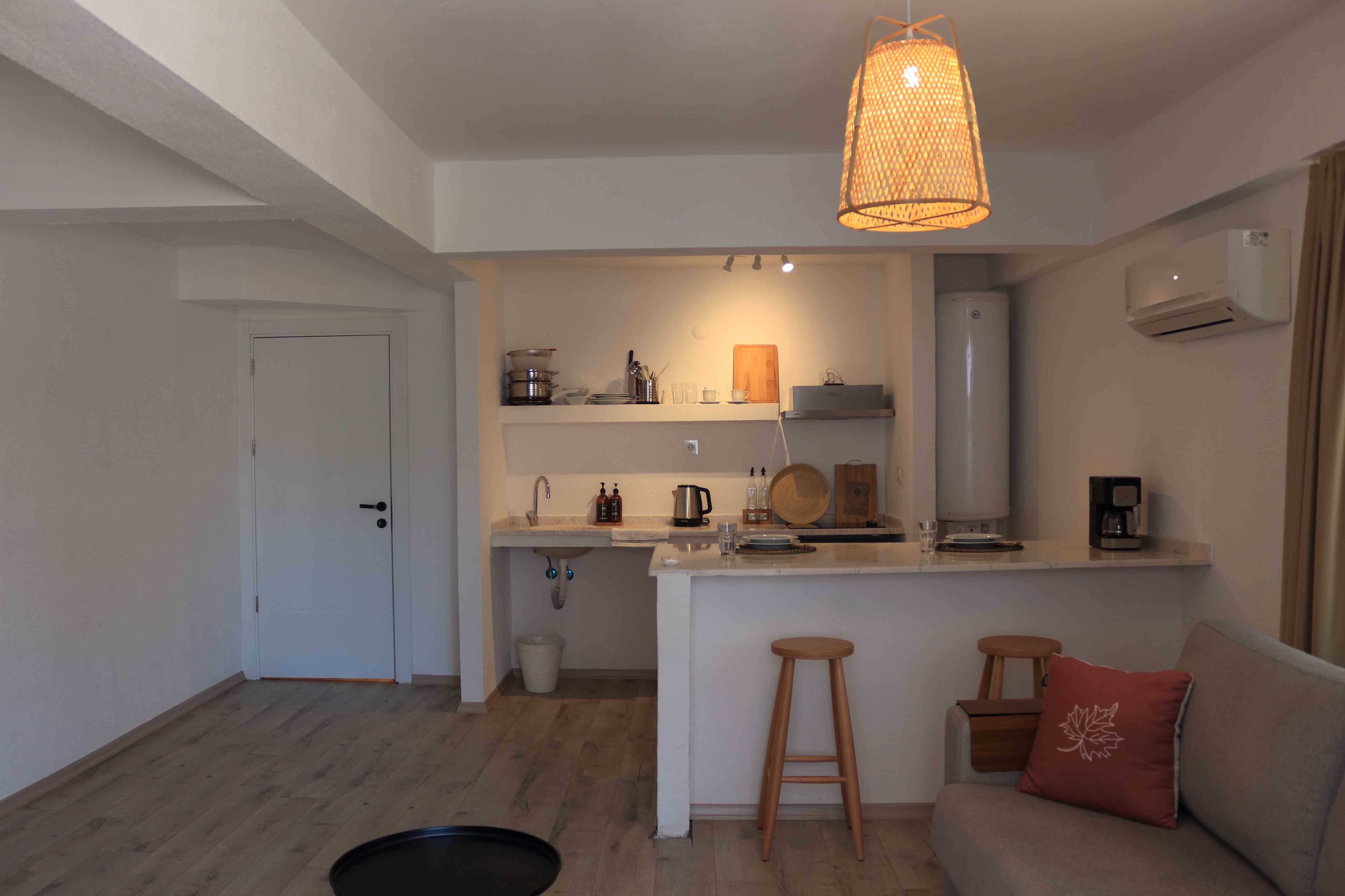 Aloha Suites Mediterranean · 52