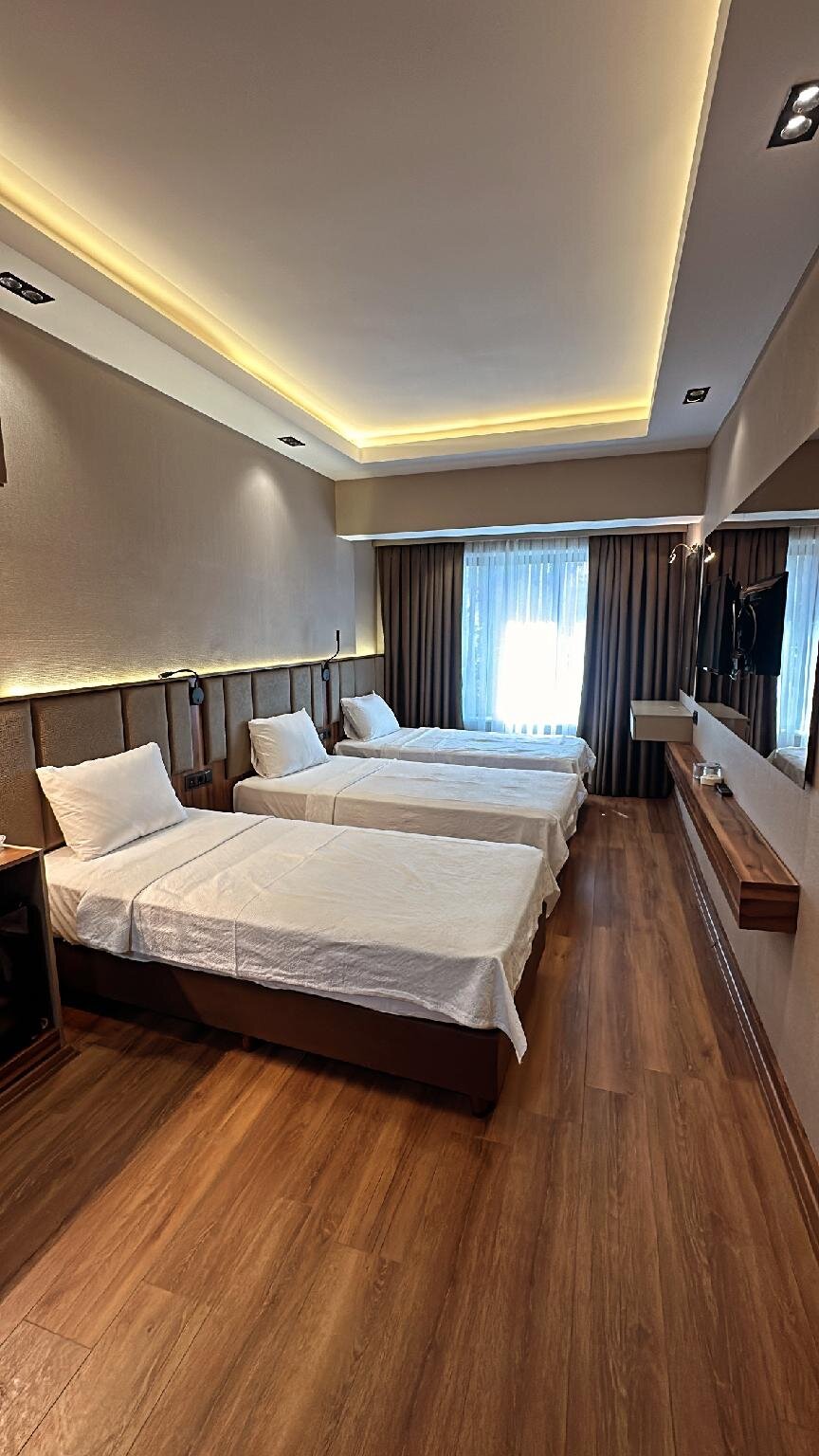 Standard Room (3 Person)