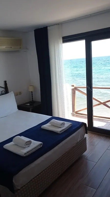 Assos Sardunya Butik Otel