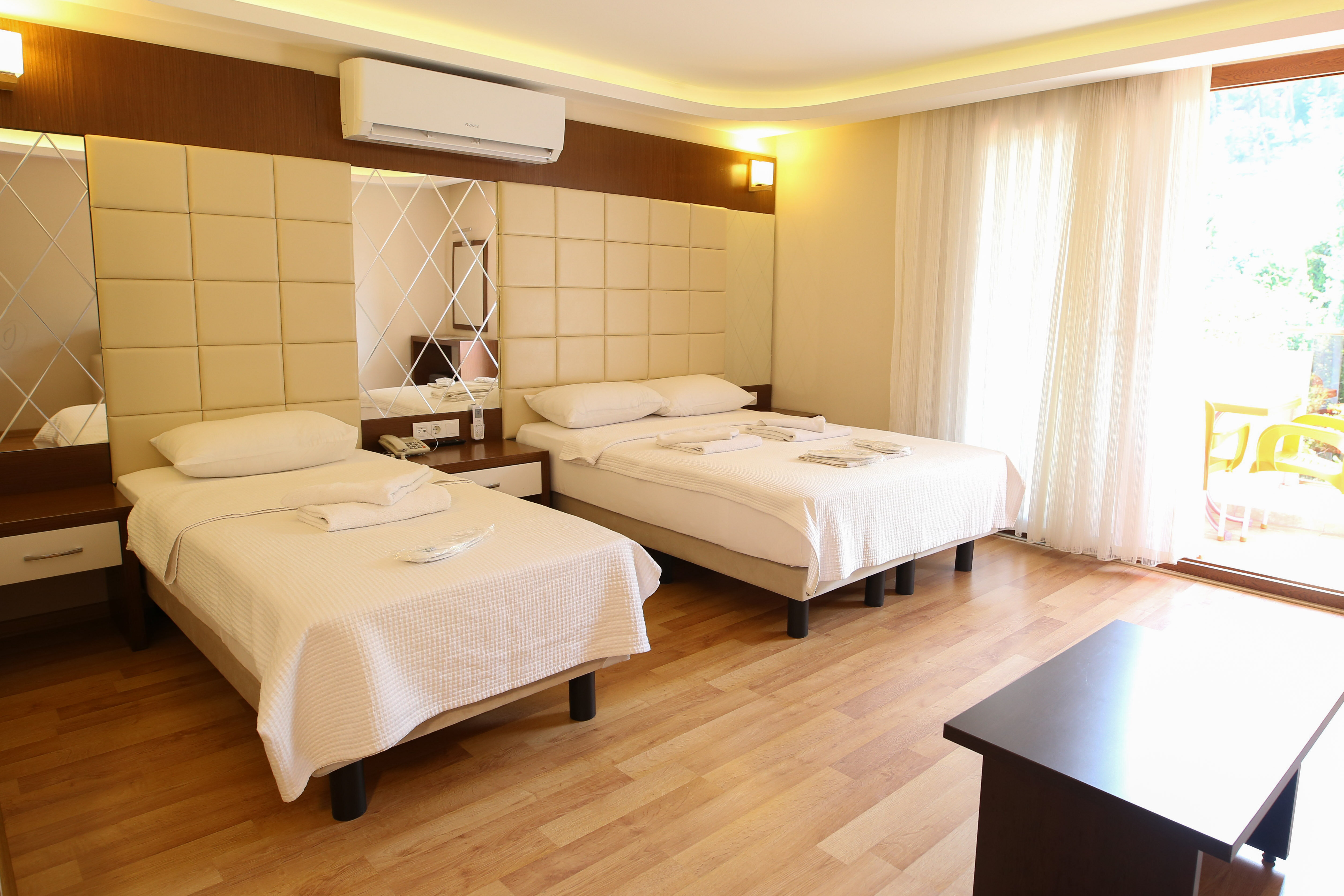 Yuvarlakçay Çınar Otel · 11