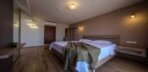 Garden Floor Suite with Kitchenette Görseli