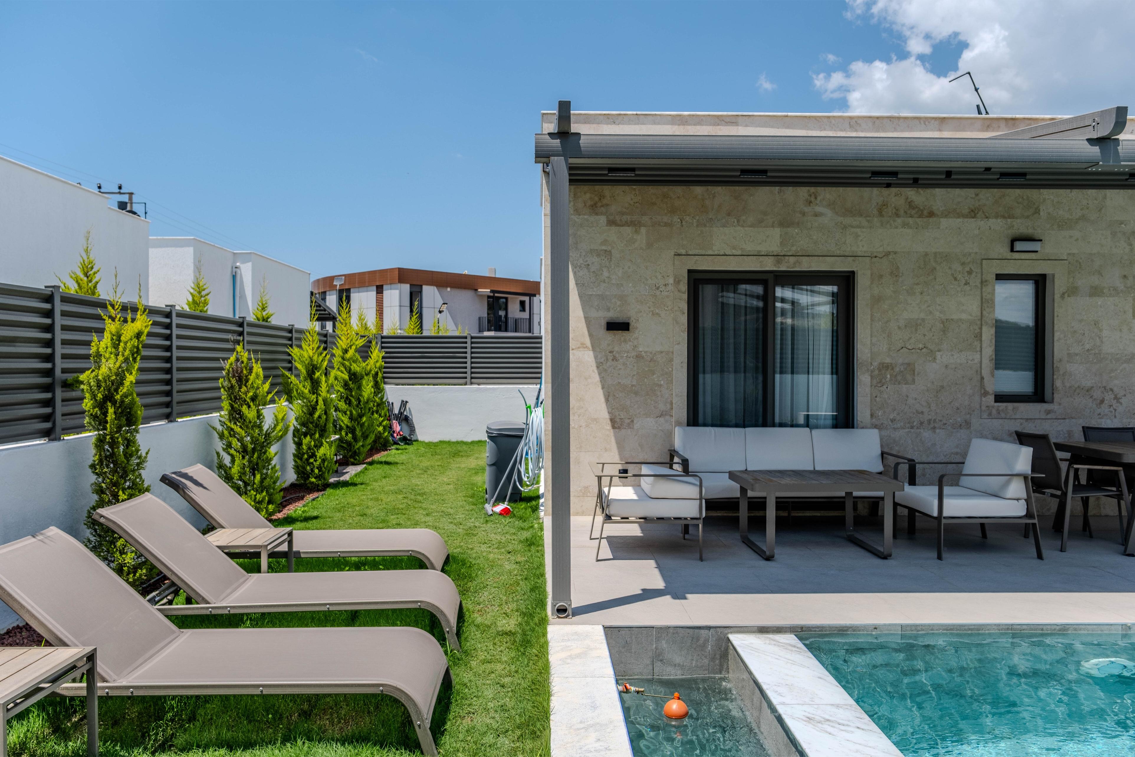 Villa 12/B