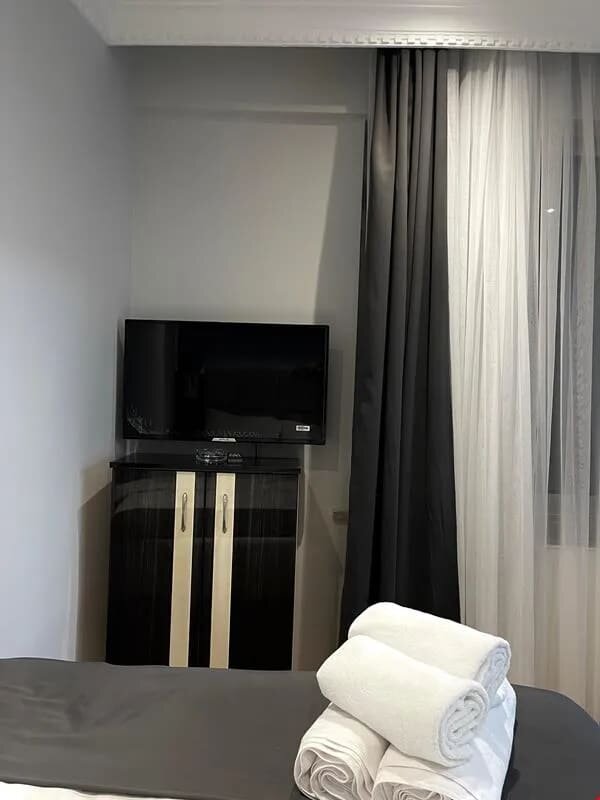 Ardos Park Hotel