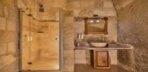 Classic Cave Room Görseli