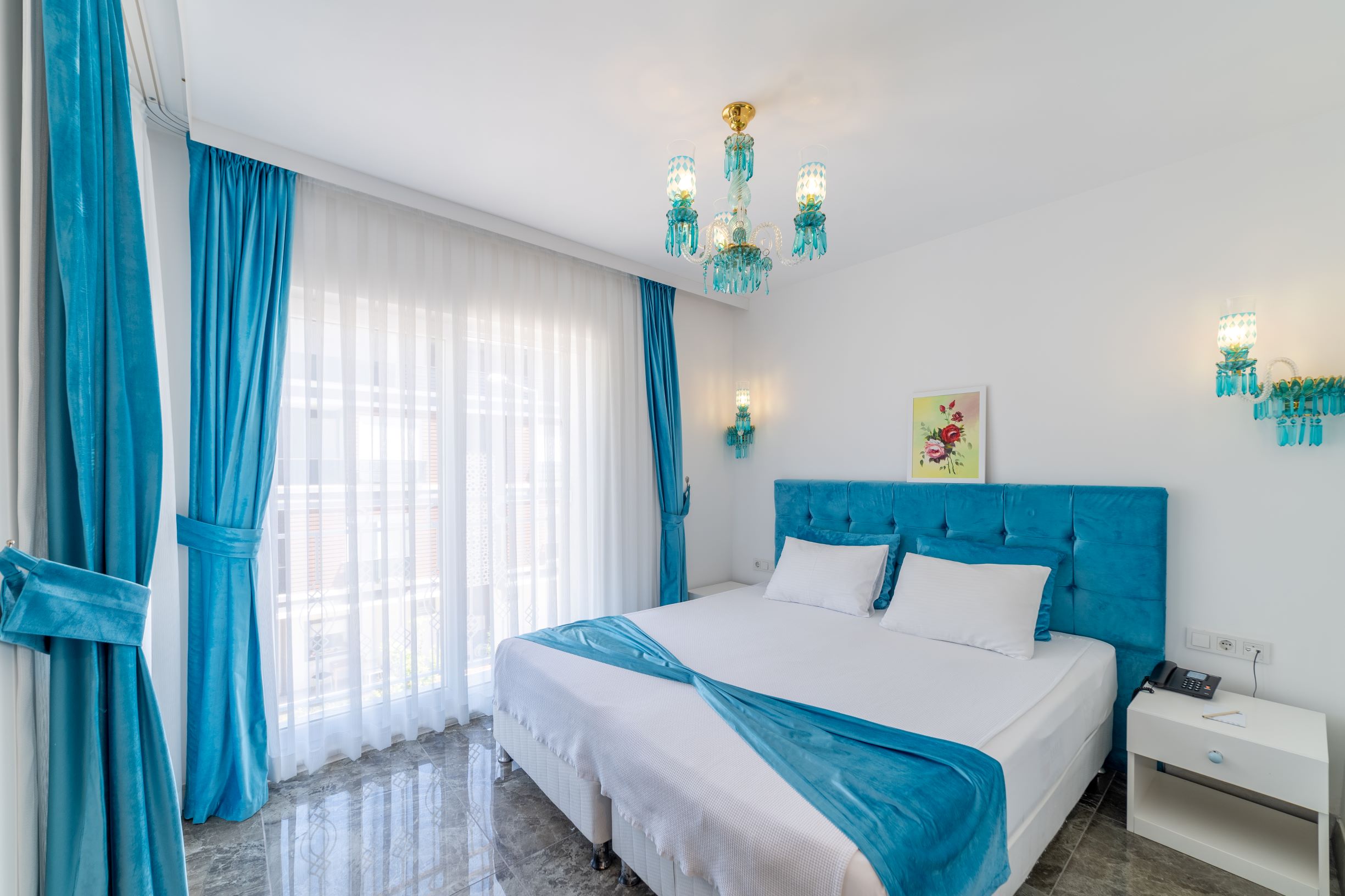 Dam Hotel Lara