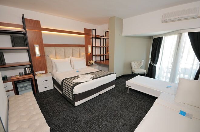 Ladin Otel