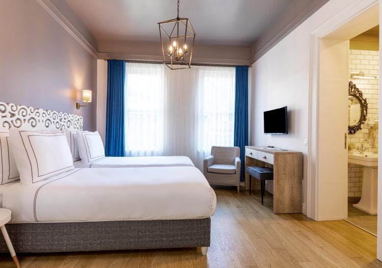 Petros Hotel · 5